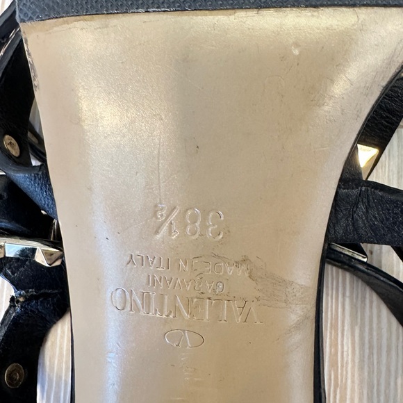 VALENTINO ROCKSTUD CALFSKIN ANKLE STRAP SANDAL 60MM
 size 38 1/2 (8) - Picture 14 of 16